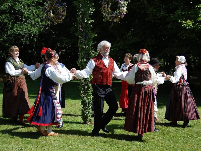 Glad midsommar